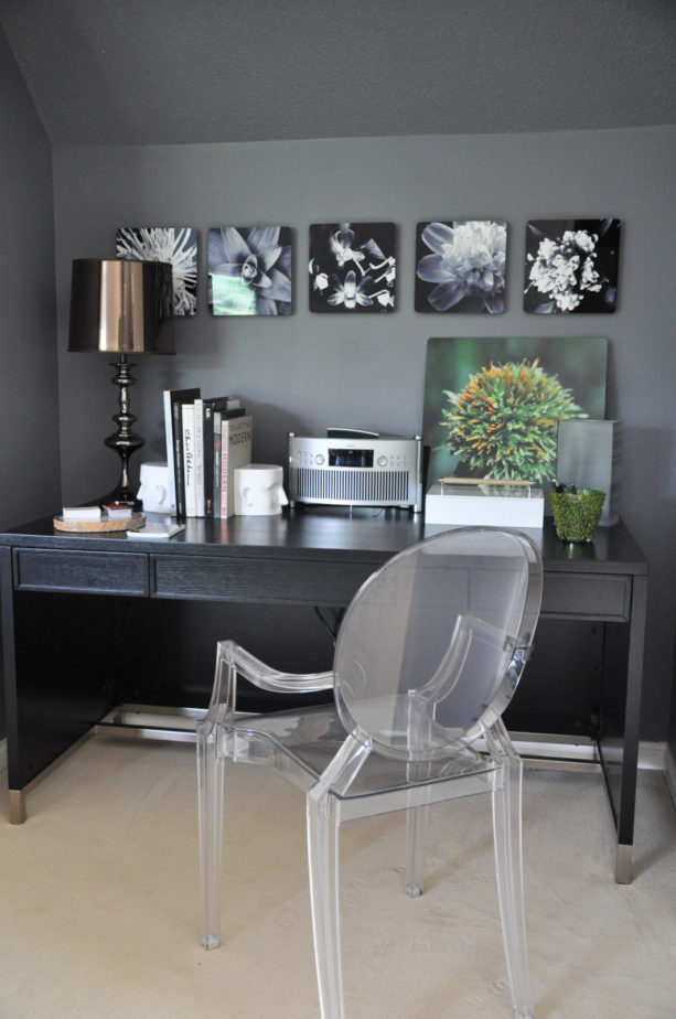 beige carpet floor as a match for dark grey walls in a contemporary home office