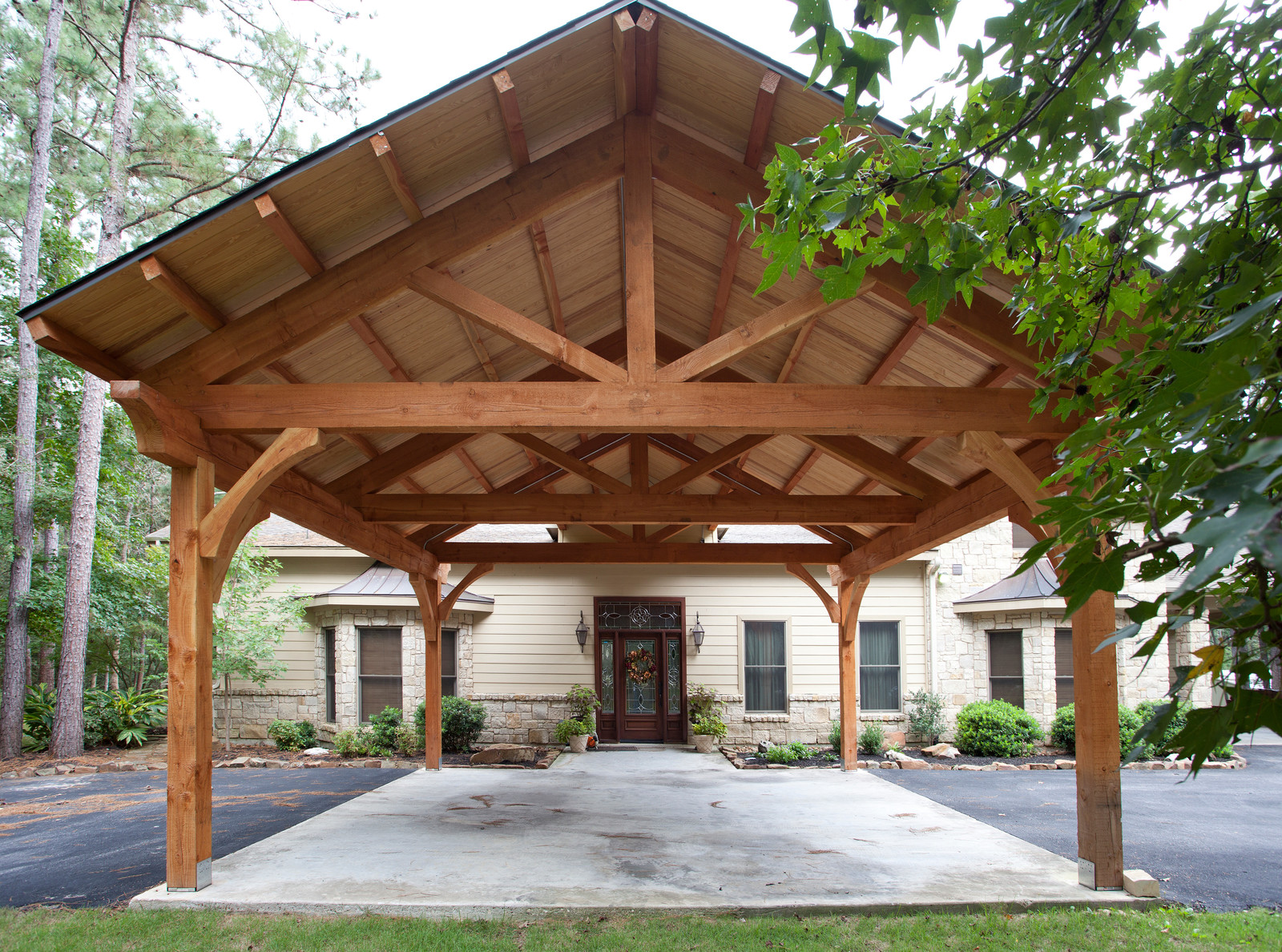 11 Most Adorable Post and Beam Carport That Can Be Easily Installed ... - Inspiration For A Timeless Post AnD Beam Carport In CeDar WooD