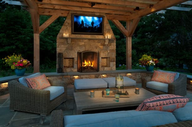 Outdoor Fireplace With Tv, Outdoor Linear Fireplace With Tv Above