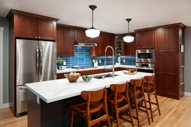 Kitchen Colors With Brown Cabinets, What Colors Go With Light Brown Cabinets
