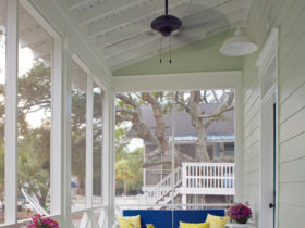 ideas of a ranch style home with a fun and bright front porch