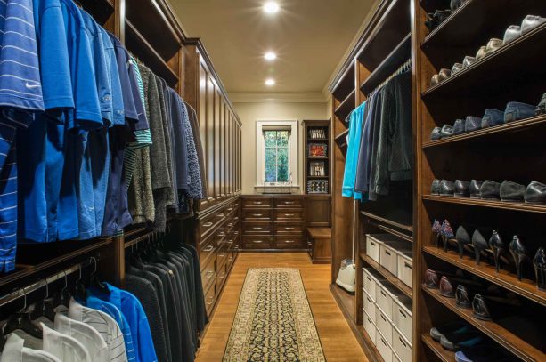 a line of recessed ceiling lighting for a simple and stylish walk-in closet