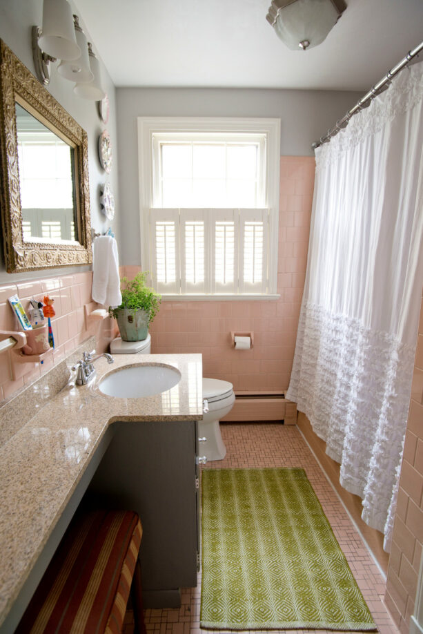 pink and gray bathroom walls to create an eclectic style